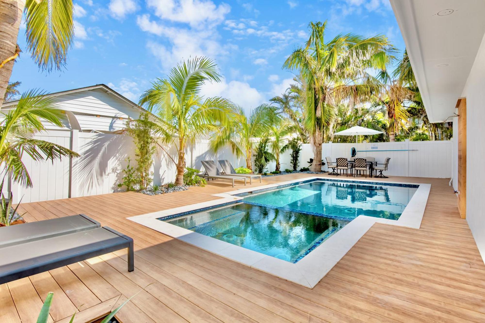 Captain'S Quarters At Anna Maria Island Inn Bradenton Beach Extérieur photo